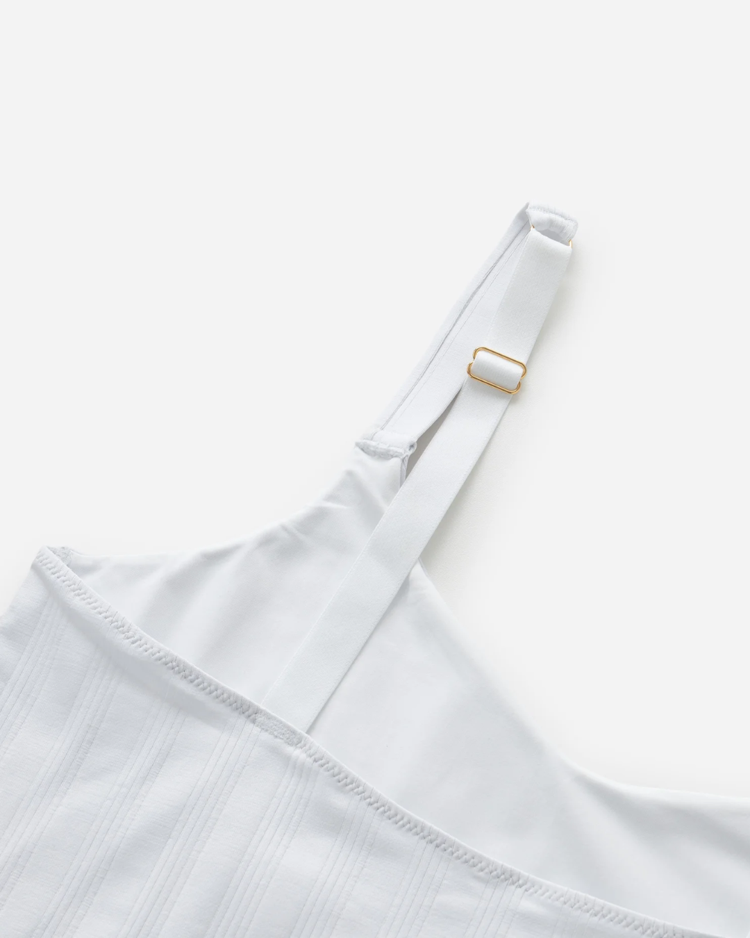 Camisete em Microfibra Texturizada com Alça Regulável
