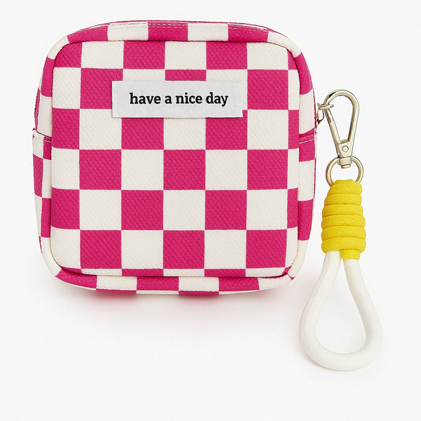 Mini Necessaire Quadriculada Branco e Vermelho