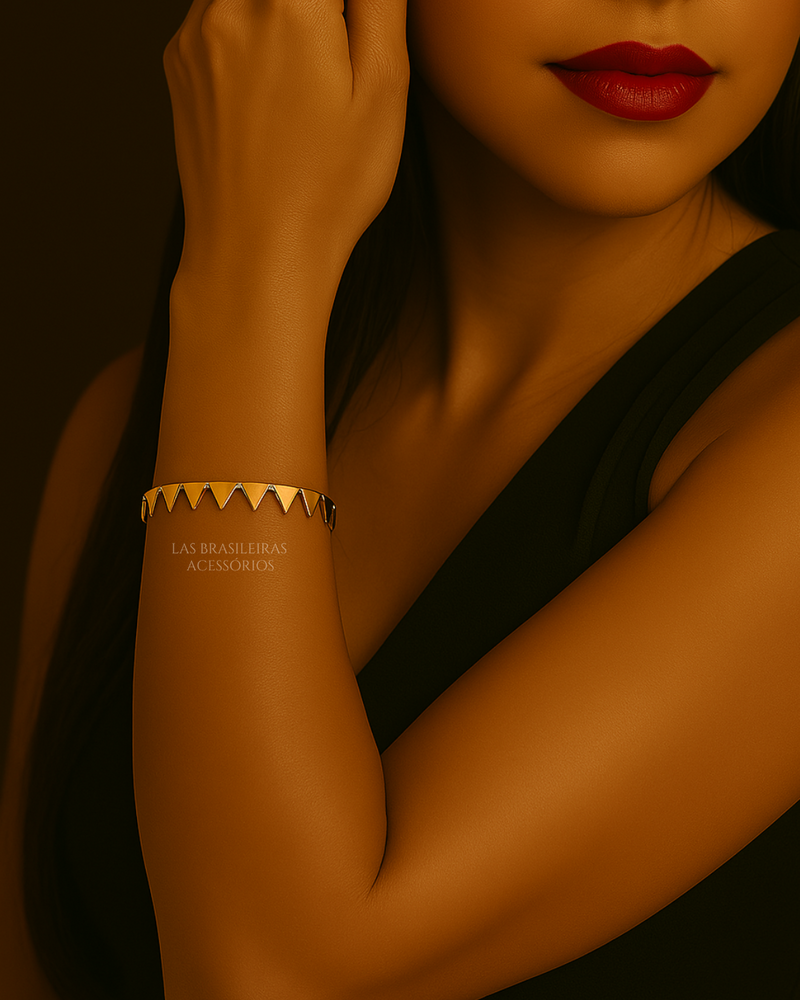 Pulseira Triangular Dourada