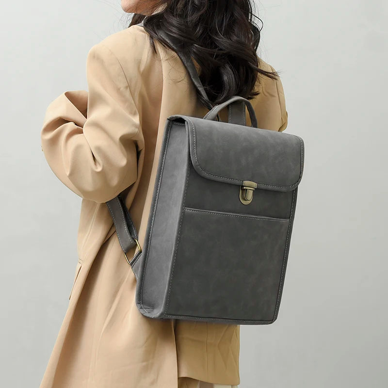 Mochila Casual Couro para Notebook Cinza