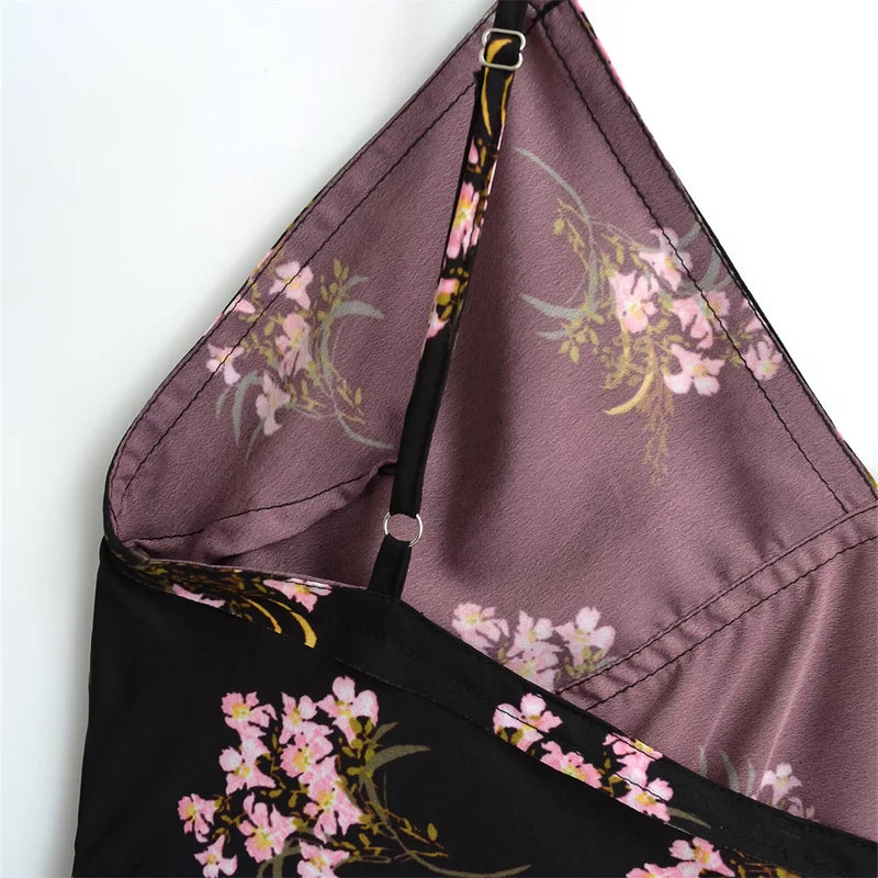 Vestido Retrô Floral Elegante