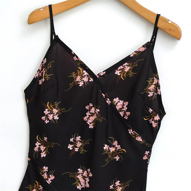 Vestido Retrô Floral Elegante