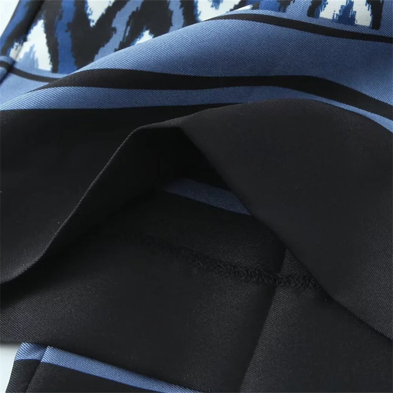 Conjunto Geométrico Azul Escuro