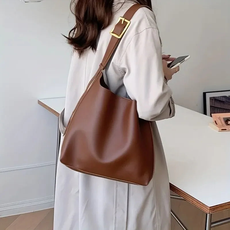 Bolsa de Ombro Minimalista Marrom