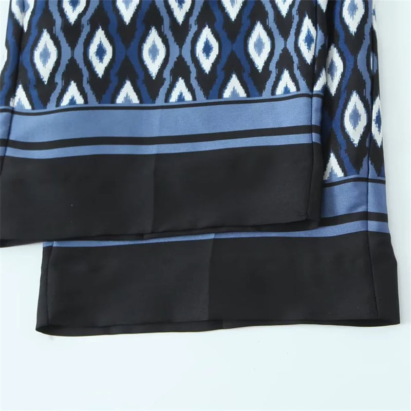 Conjunto Geométrico Azul Escuro