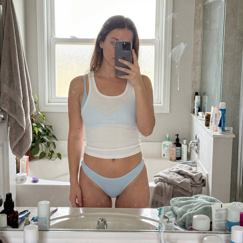 Review de Amanda Vasconcellos